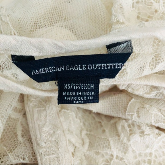 American Eagle Lace Bell Sleeve V-Neck Blouse Top Shirt Ivory Cream XS - Picture 11 of 12